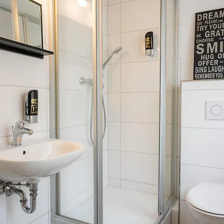 アパート Kaisercity 2